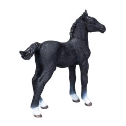 Besttoy Farmland - Hannoveraner Fohlen Schwarz - Spielfigur 381000 -Vollständiger Spielwarenladen 225445 5031923810006 mojo 381000 hanoverian foal black 2