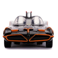 Jada - Classic Batmobil 1966 Mit Batman-Figur - 1:32 -Vollständiger Spielwarenladen 227067 4006333069727 dickie batmobil classic figur 03