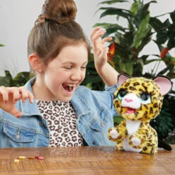 Hasbro Fur Real Lil Wild Friends - Leopard Lolly -Vollständiger Spielwarenladen 239743 5010994110178 frf hasbro leopard lolly6