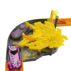 MATTEL Hot Wheels - Blitz-Starter Set 9 MATTEL Hot Wheels - Blitz-Starter Set -Vollständiger Spielwarenladen 248703 194735123865 Mattel Track Builder Lightning 05